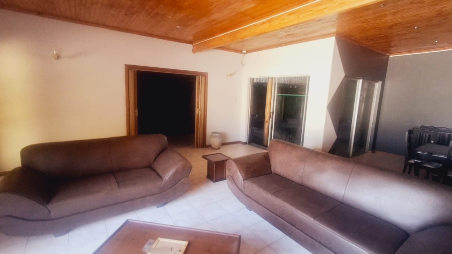 3 Bedroom Property for Sale in Vaalpark Free State